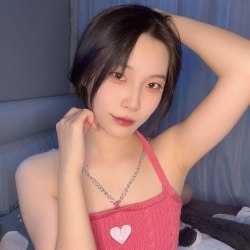 なおみ（奈央未）163cm 58kg F 23歲