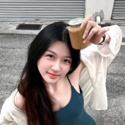 あき（有希）155cm 45kg C  21歲
