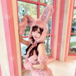 610  164cm●Eップ●50 kg●23 歲