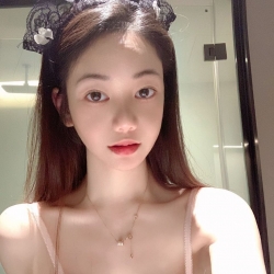 あきの（暁乃）170cm 55kg  D 25歲