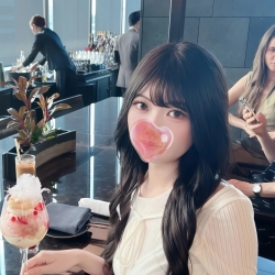 まや（真夜）Maya 160cm 48kg  D  23歲