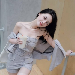 なり（奈里）154cm 44kg C 18歲