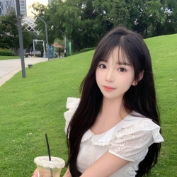 みさと（美紗登）158cm 60kg H 23歲