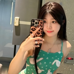 みなみ（美奈未） 156cm   45kg  C  18歲